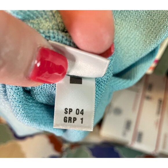 St. John Blue Knit V Neck Camisole Top Sz L - Picture 4 of 9